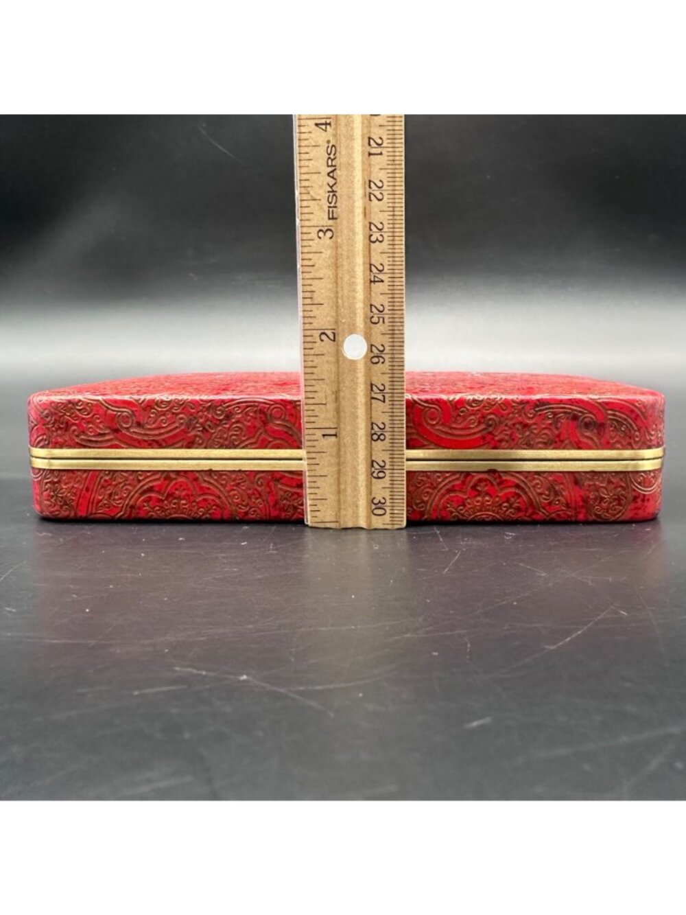 Vintage Jewelry Organizer Holder Clamshell Box 1970s Travel Red Gold Hard Case - Picture 14 of 14